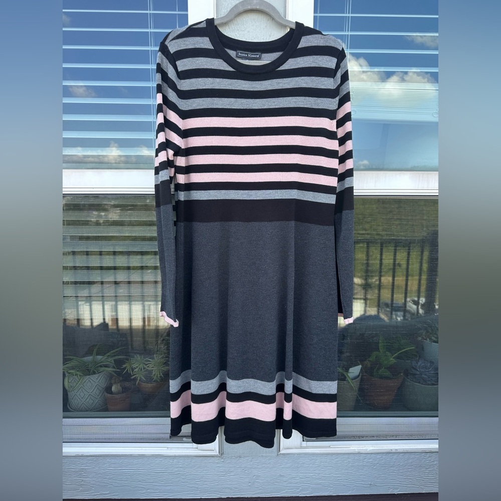 Jessica Howard Women’s Long Sleeved Striped Sweater Dress - Picture 2 of 6